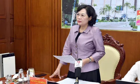 Thống đốc Nguyễn Thị Hồng họp với các ngân hàng, doanh nghiệp về ổn định thị trường vàng
